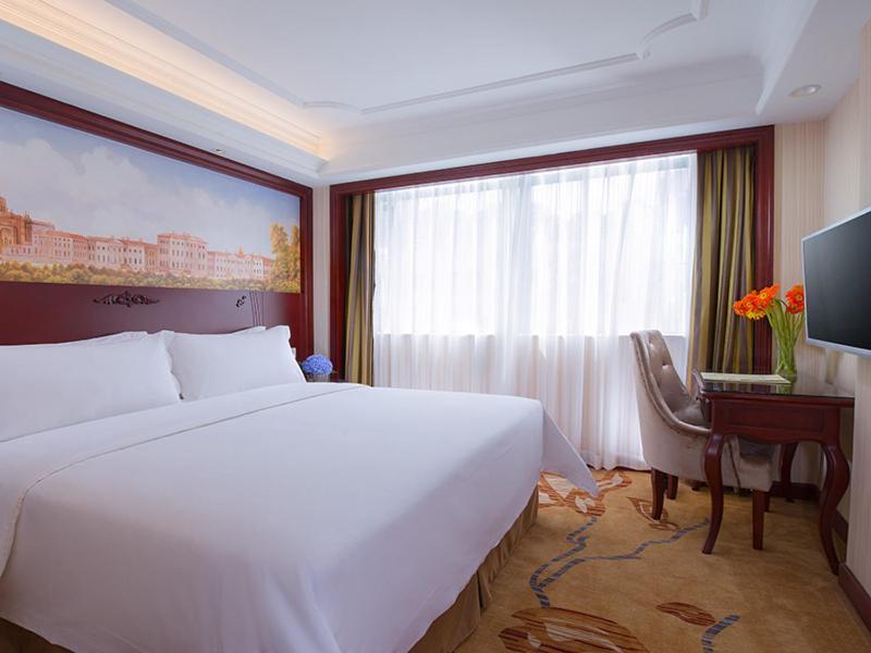Vienna Hotel Shenzhen Shuiku New Village Exterior photo