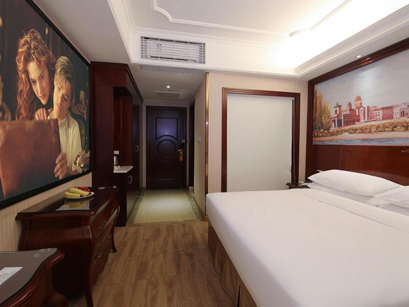 Vienna Hotel Shenzhen Shuiku New Village Exterior photo