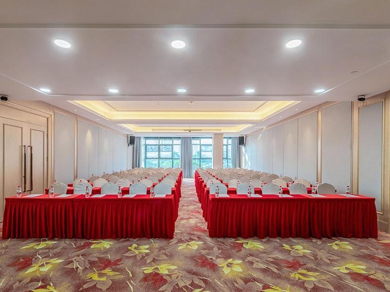 Vienna Hotel Shenzhen Shuiku New Village Exterior photo